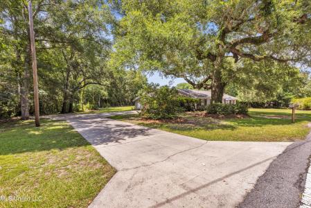 600 Graveline Road, Gautier, Mississippi 39553, Estados Unidos