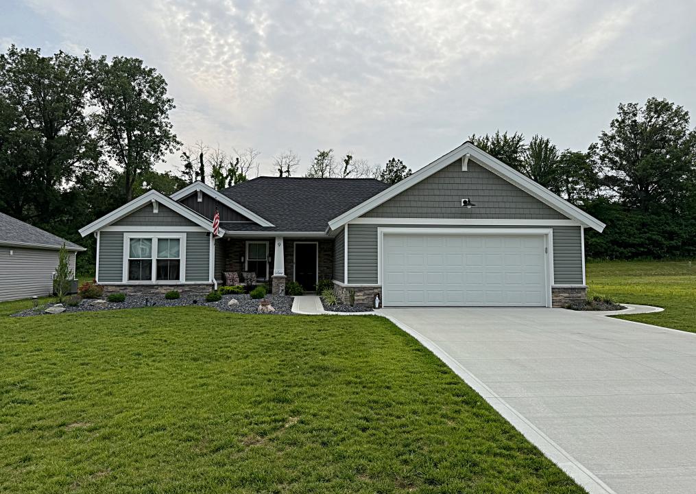 9 Beacon Way, Waszyngton, Indiana 47501, USA