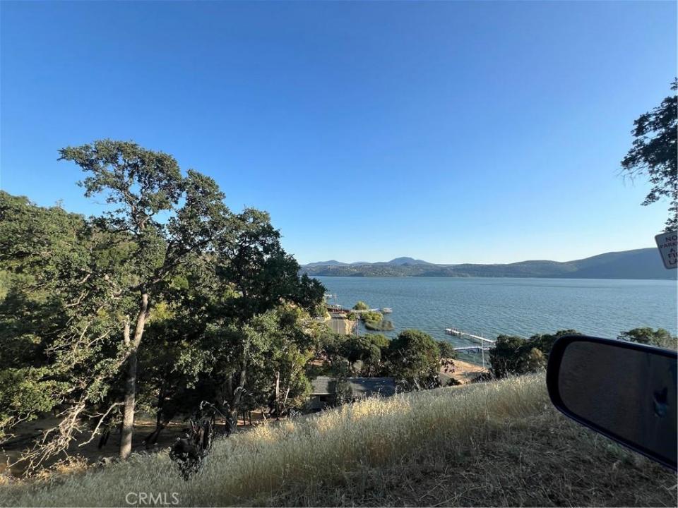 11030 Pioneer Dr, Clearlake, カリフォルニア 95422, アメリカ合衆国