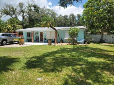 2690 Rainbow Circle Drive, Fort Pierce, Florida 34981