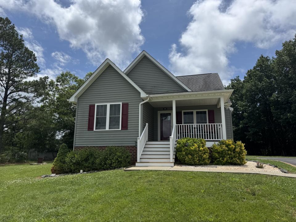 166 Dutch Lane, Appomattox, Virginia 24522