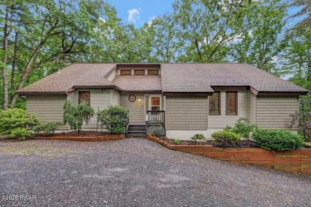 151 Manchester Drive, Bushkill, Pennsylvania 18324, Amerika Birleşik Devletleri