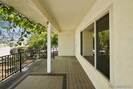1353 Roxanne Dr, El Cajon, 加利福尼亚州 92021, 美国