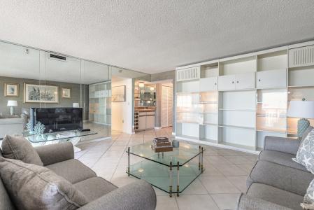 1239 Ocean Shore Blvd, 11E, Ormond Beach, Florida 32176