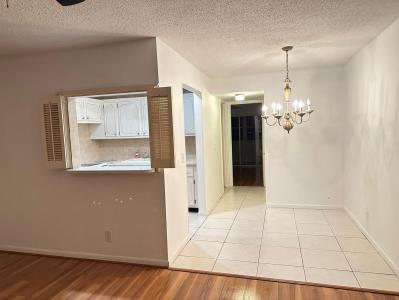 291 Windsor M, West Palm Beach, Florida 33417, USA