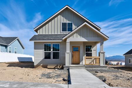 2933 Travis, Helena, Montana 59601, USA