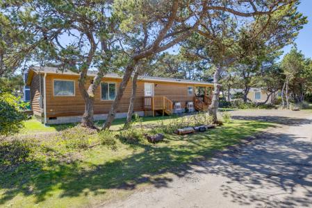 5785 Holly Ave, Cloverdale, Oregon 97135, USA