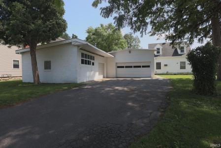 861 Mcfarland Street, Huntington, Indiana 46750-2551