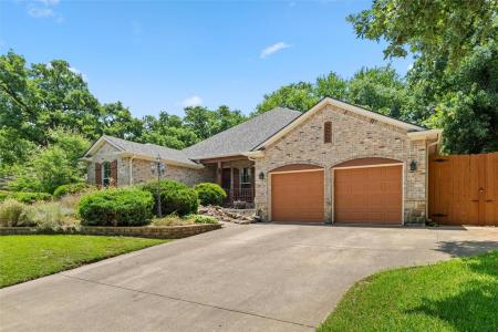 628 Merrill Drive, Bedford, テキサス 76022, アメリカ合衆国