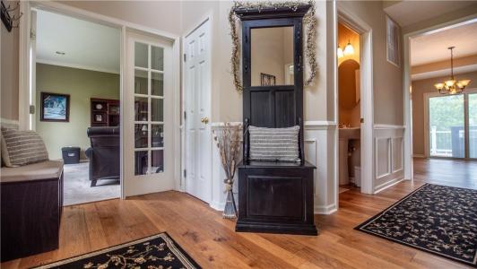 104 Cherokee Ct, Buffalo Twp, Pennsylvania 16229, USA