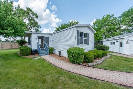 3296 Marina Drive, Park City, 일리노이 60085, 미국