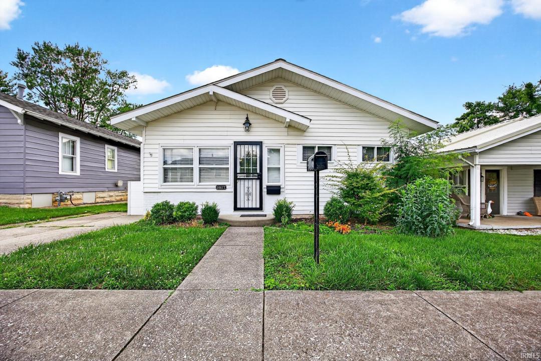 1017 Q Street, Bedford, Indiana 47421-2821