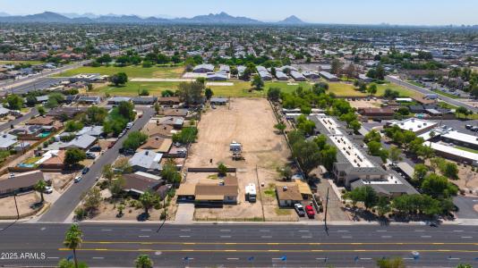 7239 N 51ST Avenue, Glendale, Arizona 85301