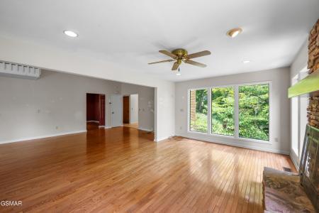 2369 Goldrush Road, Pigeon Forge, Tennessee 37863