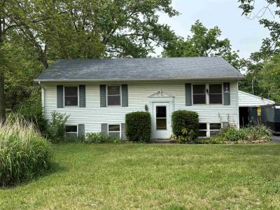 605 Crist Road, Beloit, Wisconsin 53511-2056, USA
