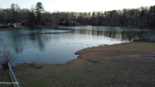 34 Diane Circle, Crossville, Tennessee 38572, USA