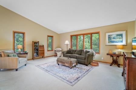 4129 Birch Crest Lane, Eau Claire, Wisconsin 54701, USA