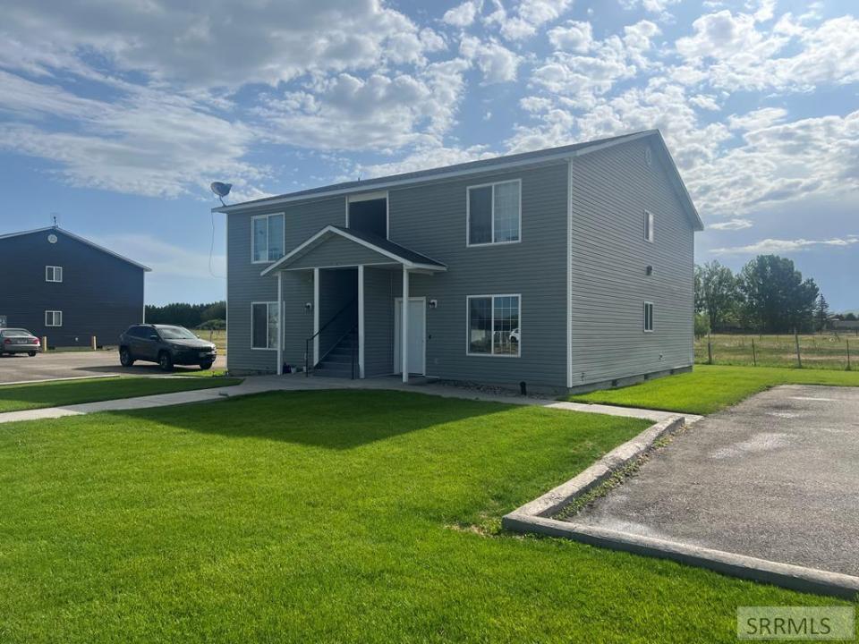 955 Eve Drive, Idaho Falls, Idaho 83401, USA