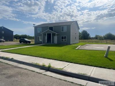 955 Eve Drive, Idaho Falls, Idaho 83401, USA