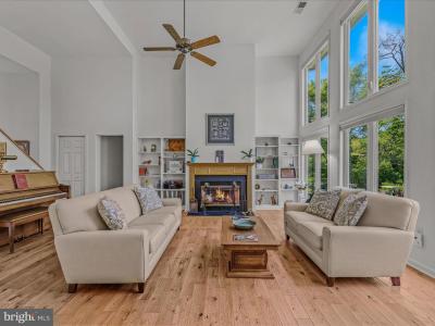 564 Peace Pipe Lane, Hedgesville, Zachodnia Wirginia 25427, USA