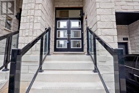 1610 MOONBEAM GLEN, Pickering (duffin Heights), Ontario L1X 0H9, Canada