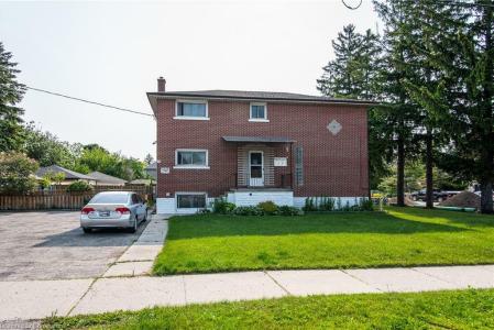 129 RIVER ROAD E, Kitchener, Ontario N2B 2G7, Canadá