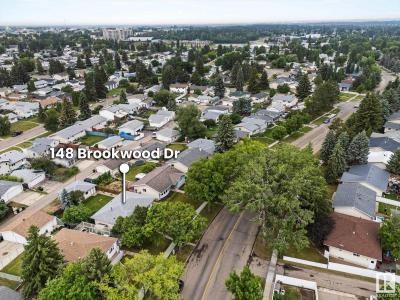 148 BROOKWOOD DRIVE, Spruce Grove, Alberta T7X 1G5, Canada