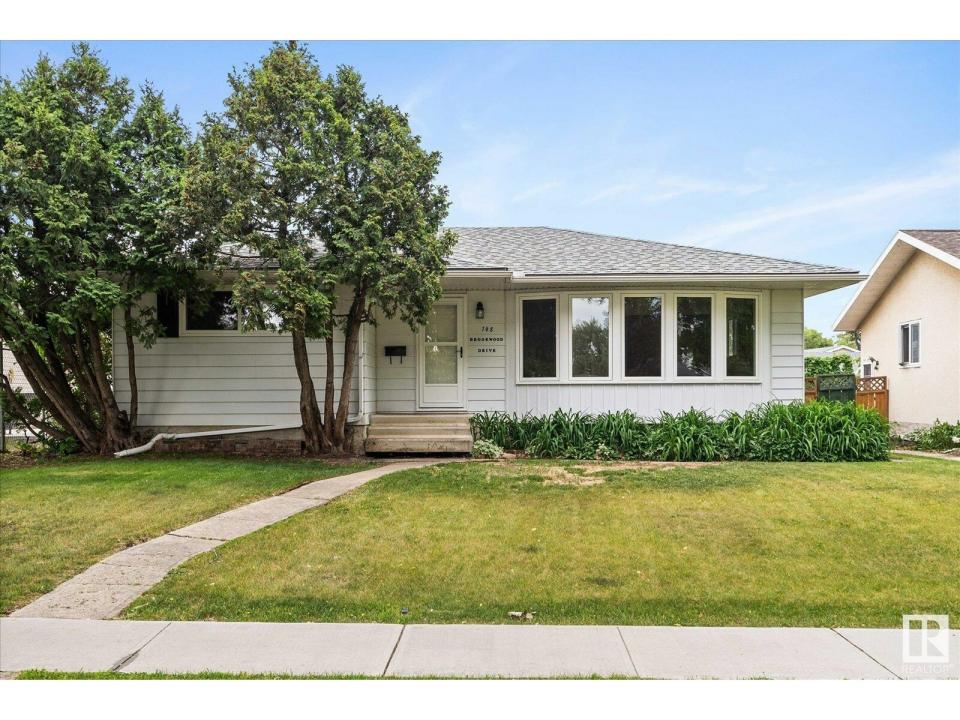 148 BROOKWOOD DR, Spruce Grove, Alberta T7X 1G5, Canada