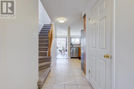 127 BISCAYNE CRESCENT, Orangeville, Ontario L9W 5E5, Canadá