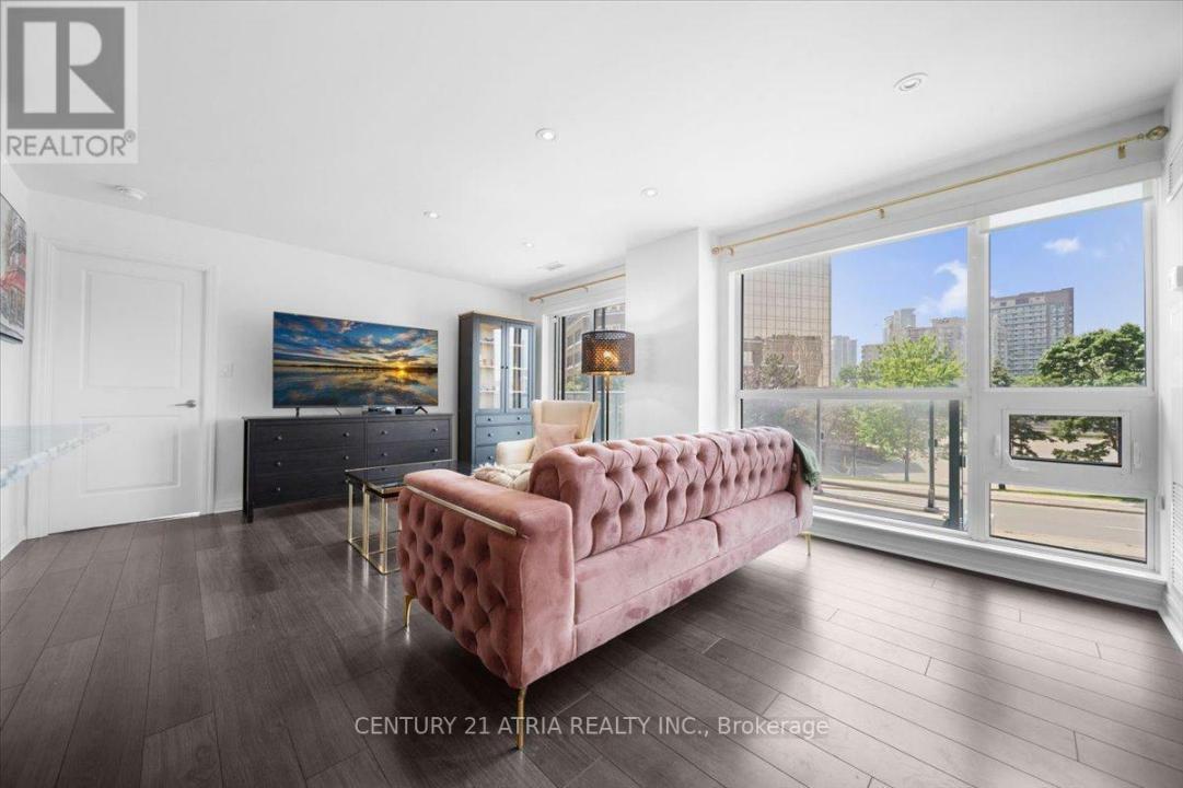 2015 SHEPPARD AVENUE EAST, Toronto (henry Farm), Ontario M2J 0B3, Canada