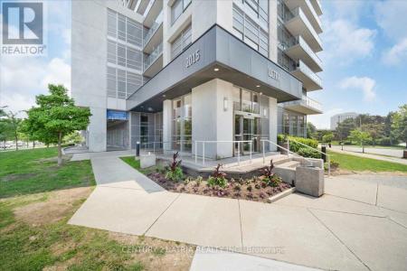 2015 SHEPPARD AVENUE EAST, Toronto (henry Farm), Ontario M2J 0B3, Canada