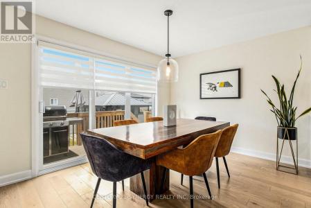 612 GENEVA CRESCENT, Russell, Ontario K0A 1W0, Canada