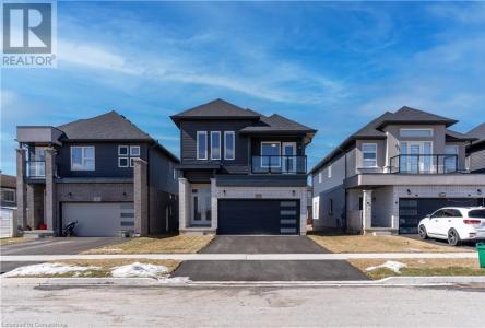 72 BRADLEY AVE AVENUE, Welland, Ontario L3B 0K1, Canada