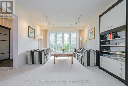47 O'SHEA CRESCENT, Toronto (don Valley Village), 온타리오주 M2J 2N4, 캐나다