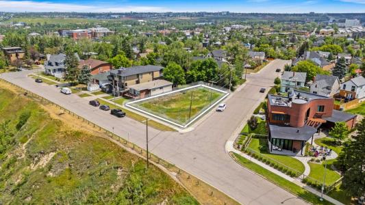 1222 SALISBURY AVENUE SE, Calgary, Alberta T2G 4J9, Canada