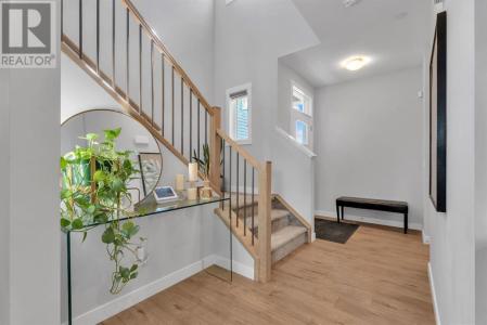73 CALHOUN CRESCENT NORTHEAST, Calgary, Alberta T3P 1X9, Canadá