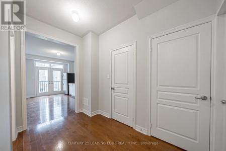 102 HILTS DRIVE, Richmond Hill, אונטריו L4H 0J2, קנדה