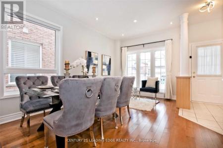 40 KENTLEY STREET, Markham (berczy), 安大略省 L6C 3G2, 加拿大