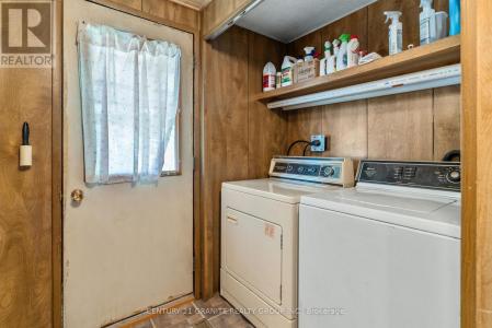 83 OLD L'AMABLE ROAD, Bancroft (dungannon Ward), Ontario K0L 1C0, Canada