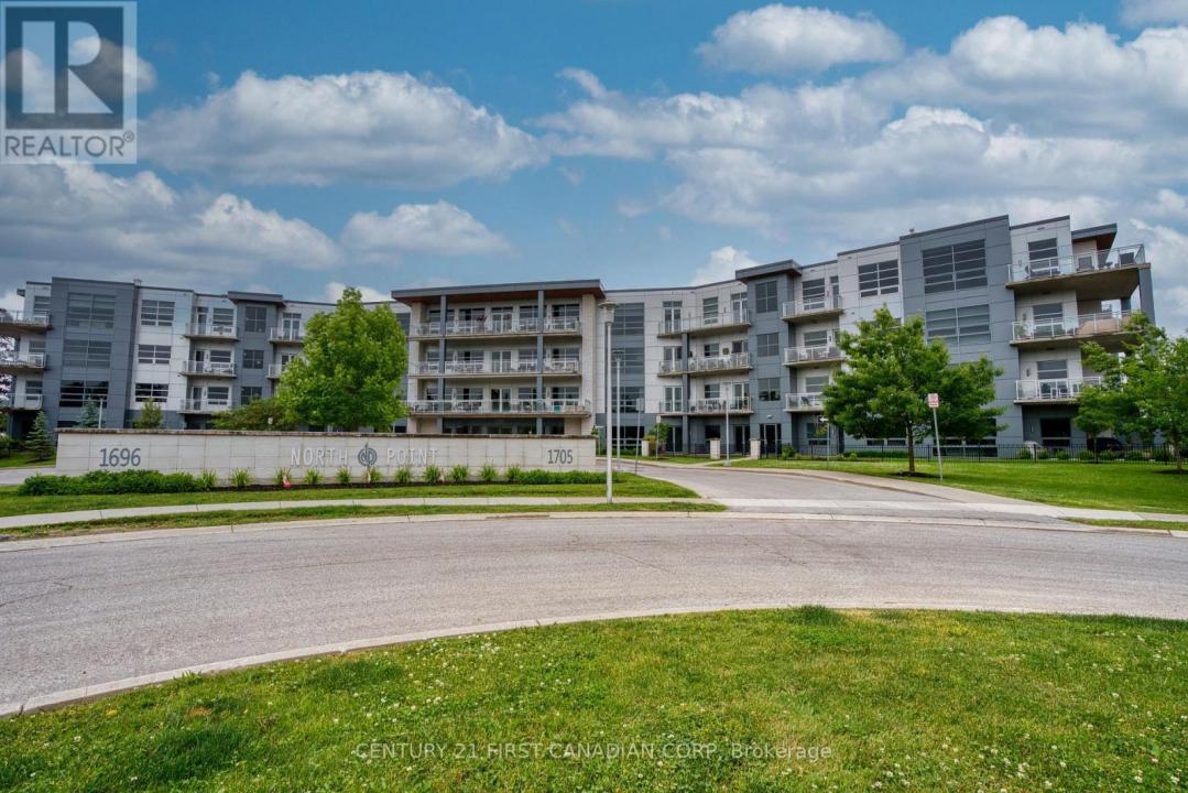 1705 FIDDLEHEAD PLACE, London North (north R), オンタリオ N6G 0S1, カナダ