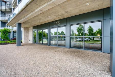 1705 FIDDLEHEAD PLACE, London North (north R), オンタリオ N6G 0S1, カナダ