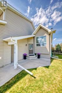 5916 60 STREET, Olds, Alberta T4H 1X8, Canadá