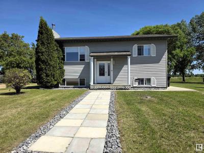 5025 49 STREET, Fort Kent, Alberta T9N 1H0, Canada