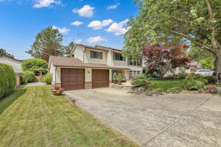 8469 153A STREET, Surrey, 不列顛哥倫比亞省 V3S 6J2, 加拿大