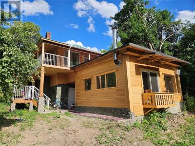 617 PAYNE STREET, Creston, British Columbia V0B 1G6, Canada