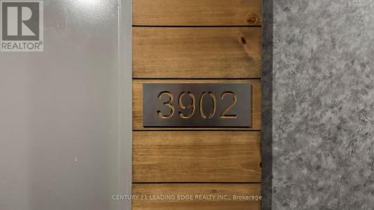 5 JOSEPH STREET, Toronto (bay Street Corridor), Ontario M4Y 0B6, CANADÁ
