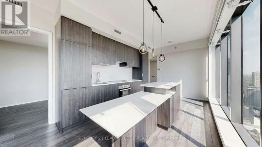 5 JOSEPH STREET, Toronto (bay Street Corridor), Ontario M4Y 0B6, CANADÁ