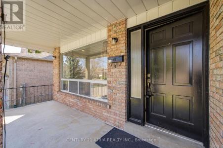 113 OAK AVENUE, Richmond Hill (south Richvale), Ontario L4C 6R6, Canada