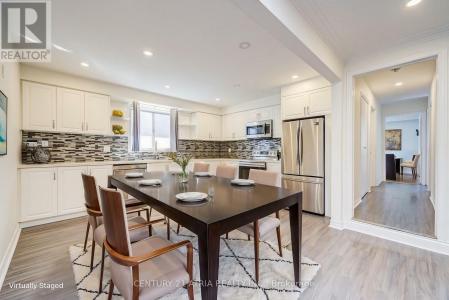 113 OAK AVENUE, Richmond Hill (south Richvale), Ontario L4C 6R6, Canada