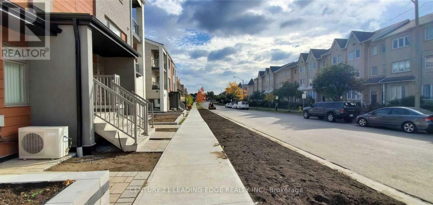 5155 SHEPPARD AVENUE EAST, Toronto (malvern), Ontario M1B 0C8, Canadá